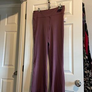 GAP Women's Plum Flare Workout Pants